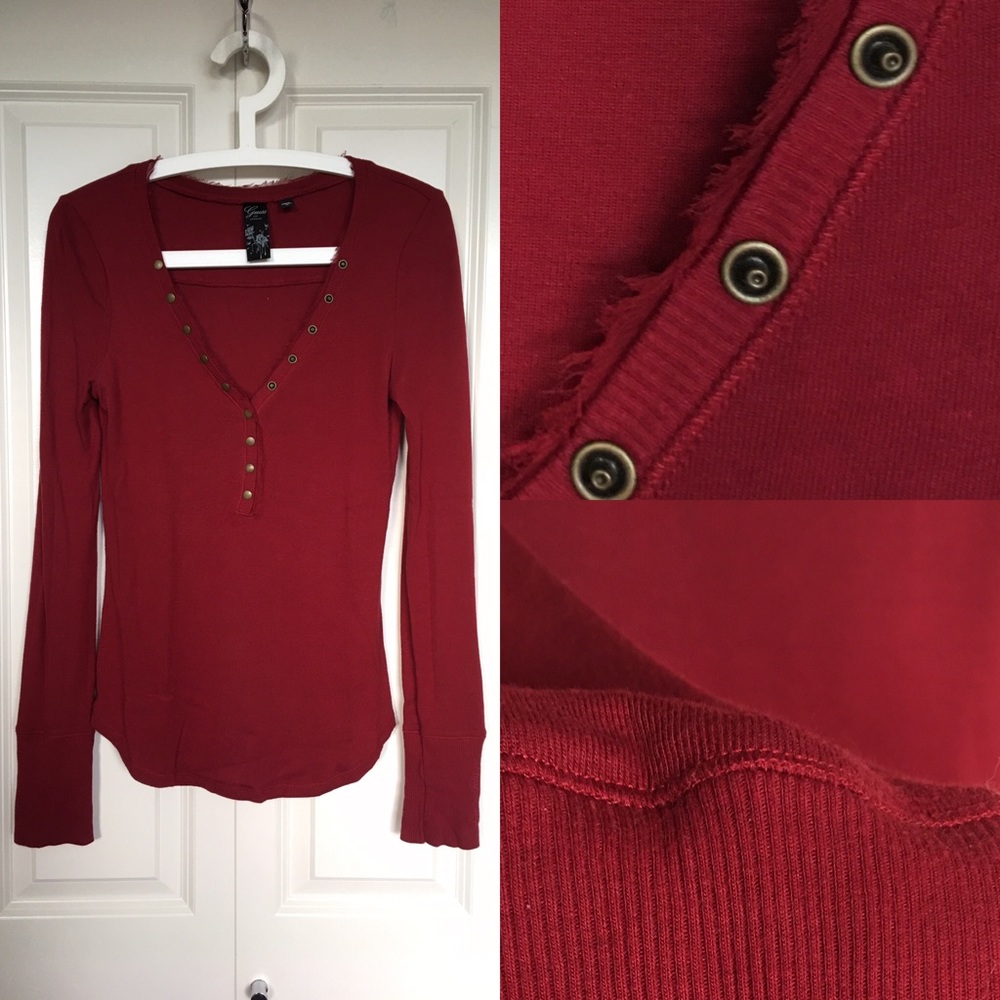GUESS❓Dark Red T-Shirt w/ Plunging/Low Neckline